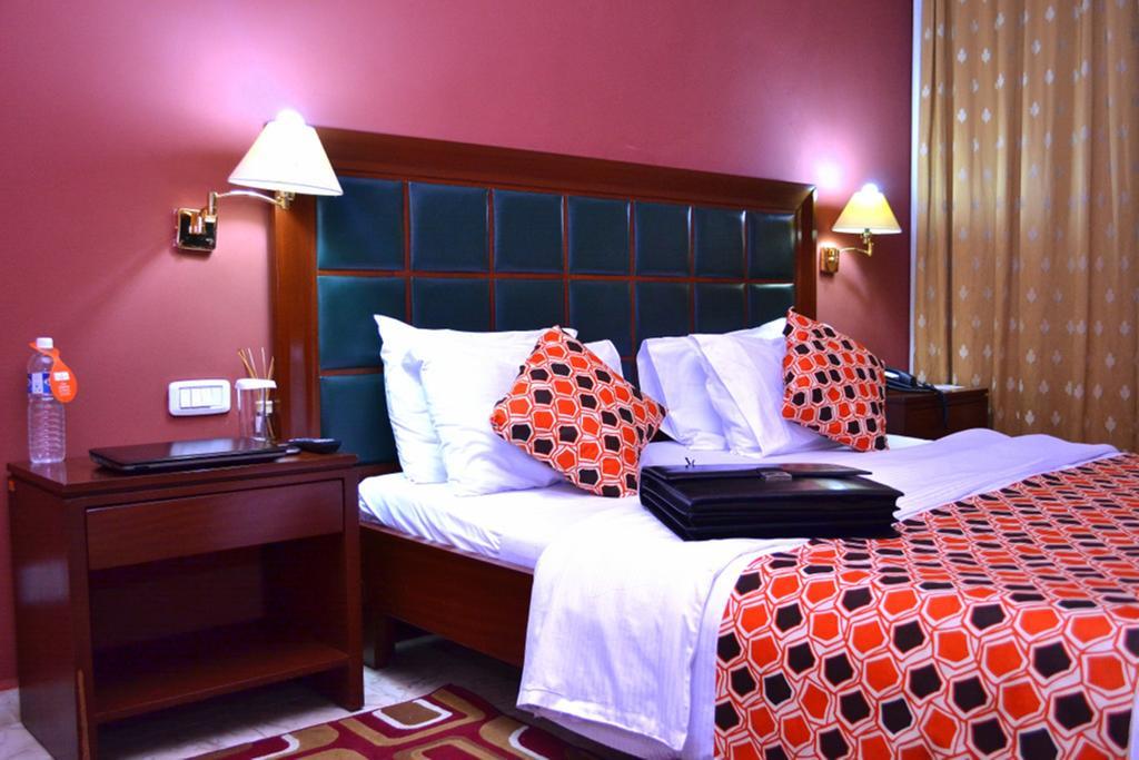 Transcorp Hotels Calabar Habitación foto